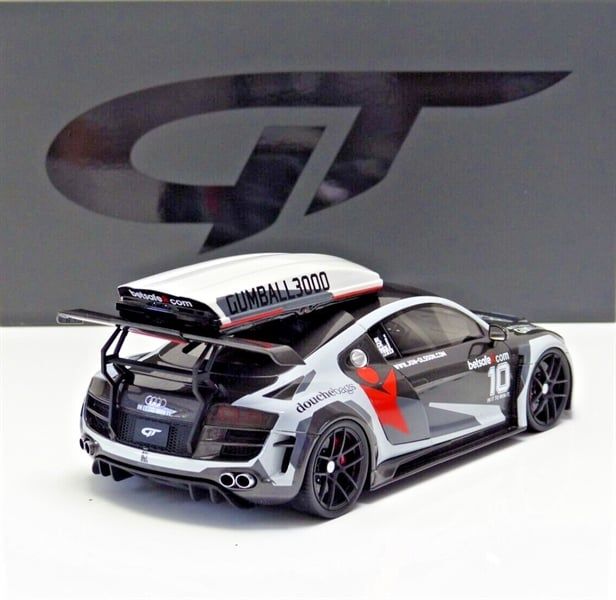  Mô hình xe Audi R8 GUMBALL 3000 #10 CAMO Body Kit Year 2013 Bi-Color tỉ lệ 1:18 GT Spirit GT870 