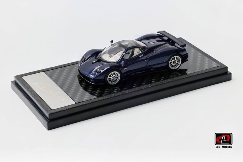  Mô hình xe Pagani Zonda C12 - Aurora Blue Limited Edition 1299pcs tỉ lệ 1:64 LCD model OT64802 