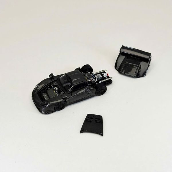  Mô hình xe 911 GT1(LeMans GT1 1997) Full Carbon Black mở được nắp máy Limited 500pcs tỉ lệ 1:64 Transcend model OT64863 