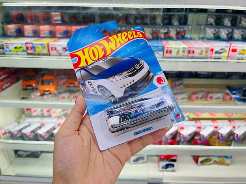  Mô hình xe Honda Odyssey white blue GReddy Hot Wheels kim loại có bản quyền chính hãng tỉ lệ 1:64 C4982-HD 