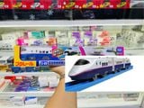  Mô hình xe tàu cao tốc JR East E2 Kei Shinkansen Plarail S-08 chạy pin Takara Tomy 811893 