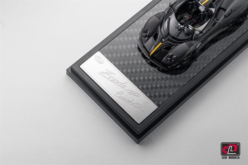  Mô hình xe Pagani Zonda HP Barchetta tỉ lệ 1:64 LCD Model OT64629 