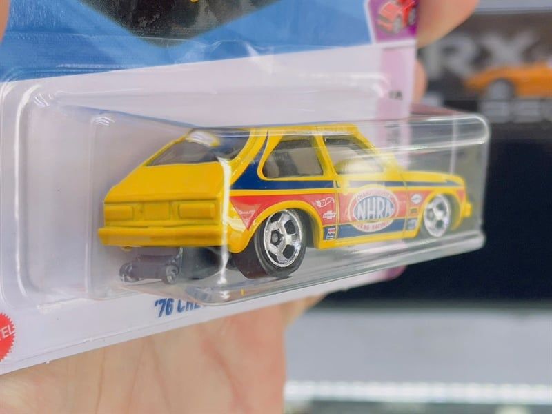  Mô hình xe tải Chevrolet Chevy Chevette '76 Hotwheels kim loại có bản quyền chính hãng tỉ lệ 1:64 C4982-CV 