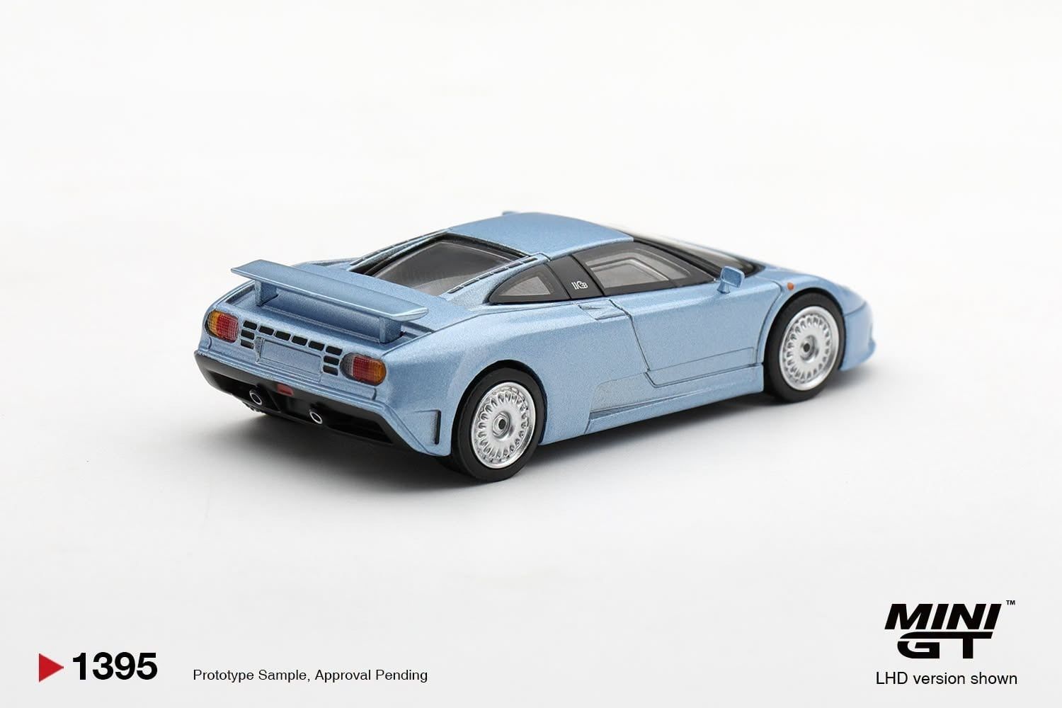  Mô hình xe Bugatti EB110 GT Azzurro Metallizzato Mondial de l'Automobile 1992 tỉ lệ 1:64 MiniGT MGT01395 