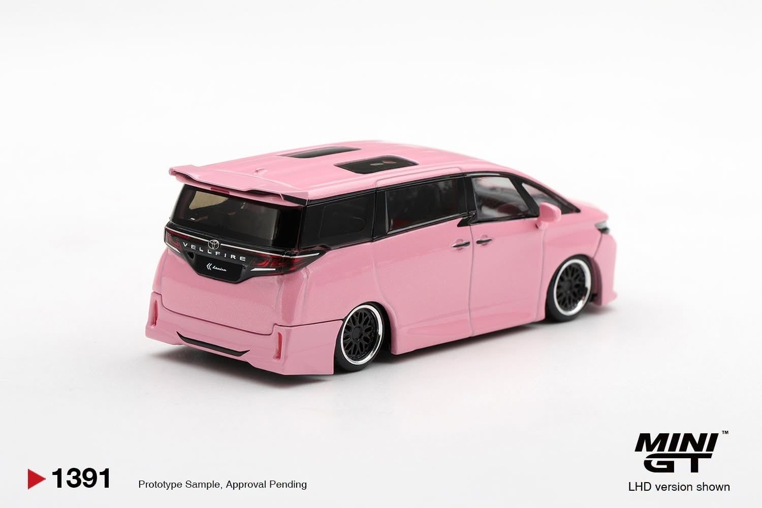  Mô hình xe Toyota Vellfire 40 KUHL Metallic Pink bản card tỉ lệ 1:64 MiniGT MGT01391 