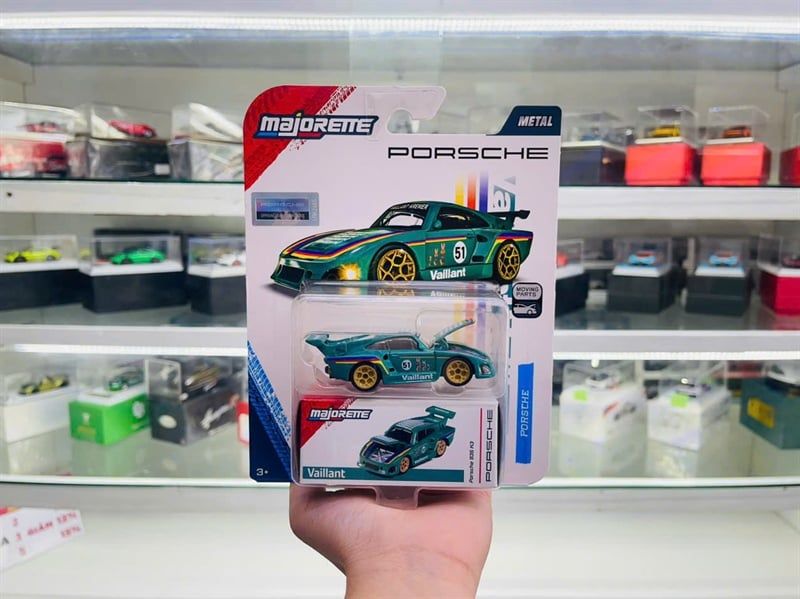  Mô hình xe Porsche 935 Vaillant card tỉ lệ 1:64 Majorette 8502101001 
