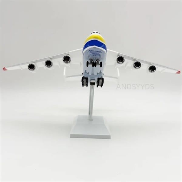  Mô hình máy bay vận chuyển Antonov AN-225 30cm MB30036 