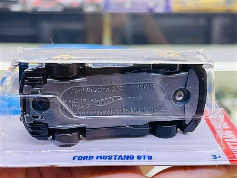  Mô hình xe Ford Mustang GTD dark blue Hotwheels kim loại có bản quyền chính hãng tỉ lệ 1:64 C4982-FO 