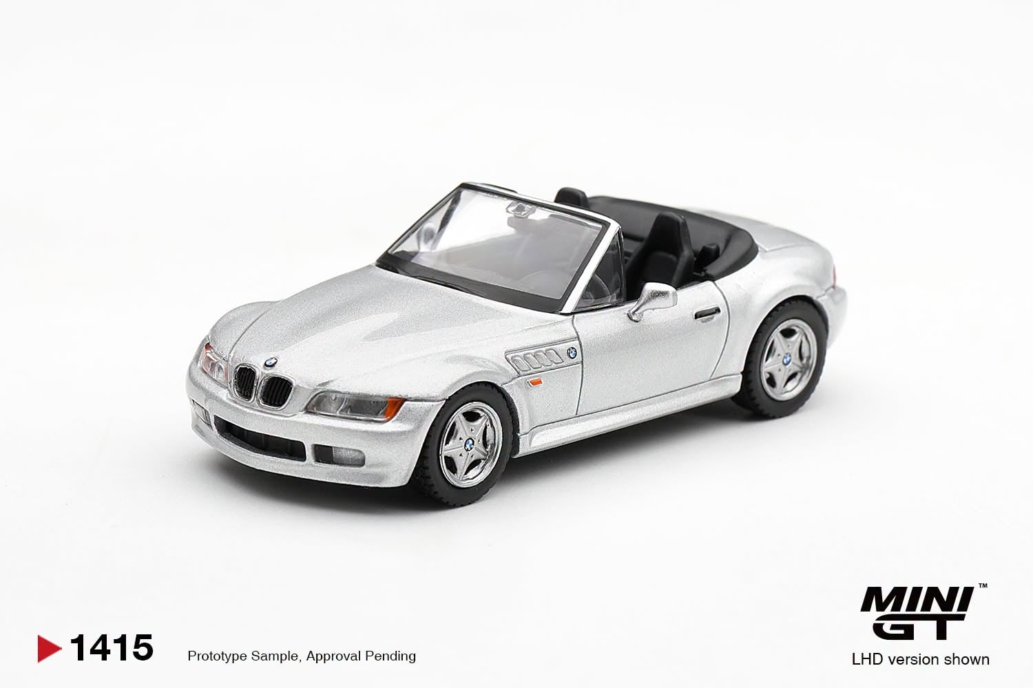  Mô hình xe BMW Z3 Titanium Silver tỉ lệ 1:64 MiniGT bản box MGT01415 