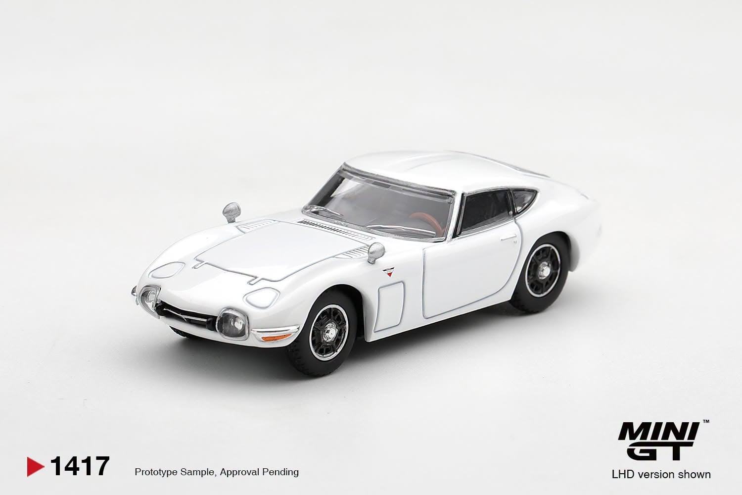  Mô hình xe Toyota 2000GT Pegasus White tỉ lệ 1:64 MiniGT bản box MGT01417 