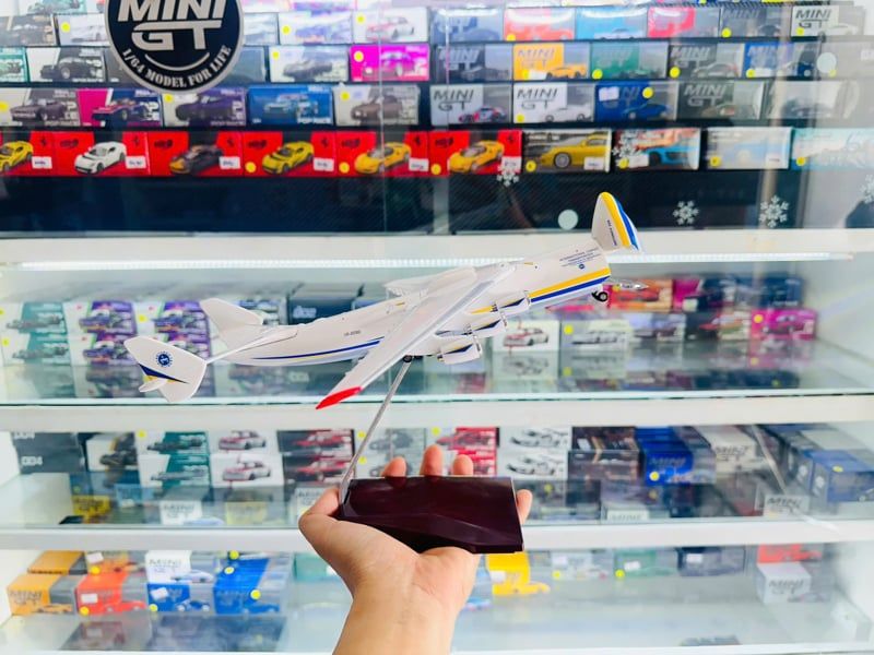  Mô hình máy bay Antonov AN-225 open head 30CM MB30071 