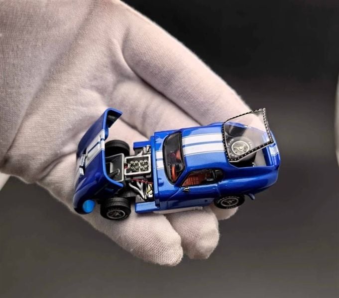  Mô hình xe Shelby Cobra Daytona Coupe(CSX2601) Openable Engin/Tailhood tỉ lệ 1:64 Fine Works64 OT64536 