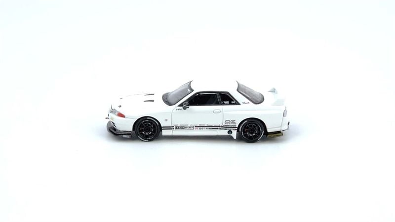  Mô hình xe Nissan TOP SECRET VR32 GT-R White tỉ lệ 1:64 Inno64 IN64-VR32TS-WHITE 