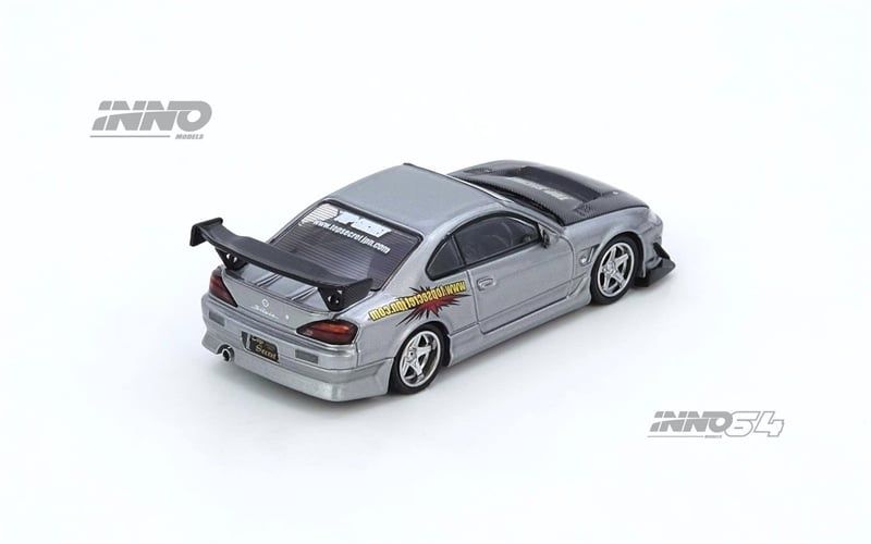  Mô hình xe Top Secret Silvia (S15) Silver tỉ lệ 1:64 Inno64 IN64-S15TS-SIL 