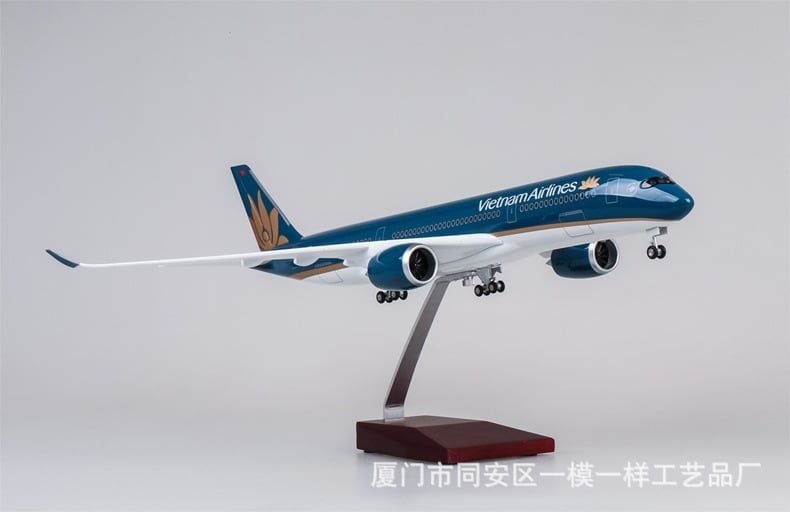  Mô hình máy bay Vietnam Airlines VN-A886 Airbus A350-900 47cm 1:140 No LED 47cm MB47086 