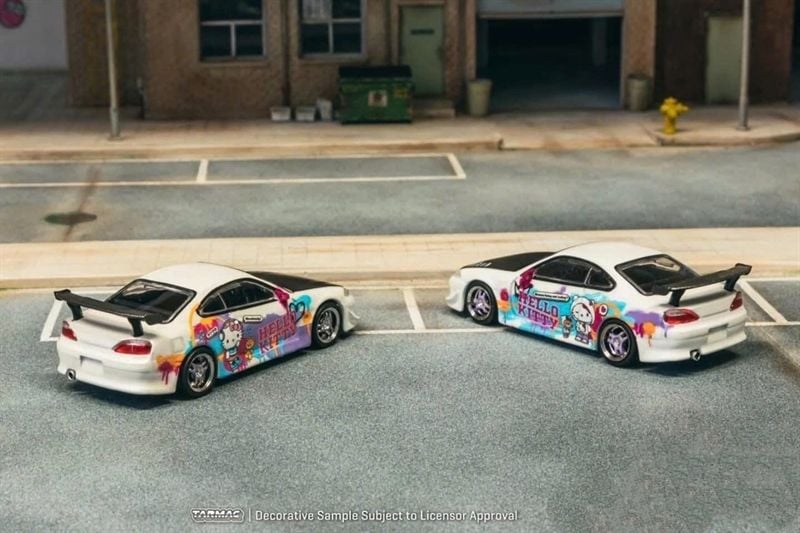  Mô hình xe Tarmac Works 1/64 Nissan Silvia (S15) Hello Kitty tỉ lệ 1:64 