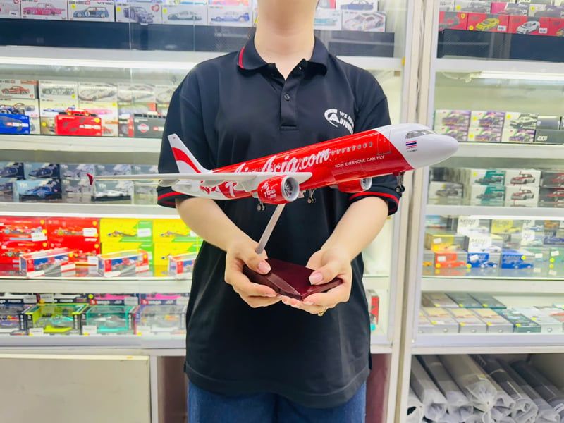  Mô hình máy bay Asia Air A320-200 có bánh xe kích thước 47cm no led MB47114 