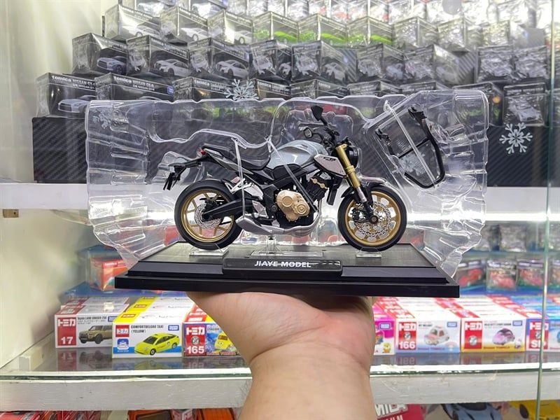  Mô hình xe Honda CB650R tỉ lệ 1:12 Jiaye model VB12123 