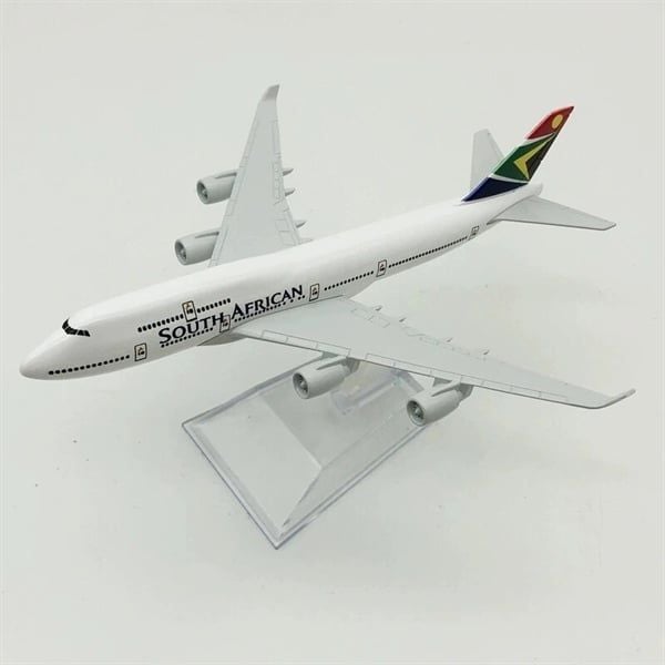  Mô hình máy bay South African Airlines (SAA) Nam Phi Boeing B747 16cm MB16222 