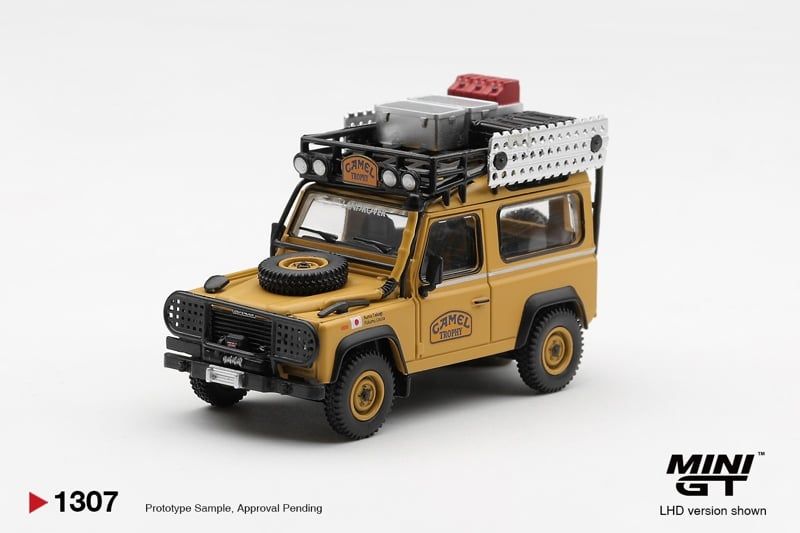  Mô hình xe Land Rover Defender 90 1985 Camel Trophy Borneo Team Japan bản card tỉ lệ 1:64 MiniGT MGT01307 