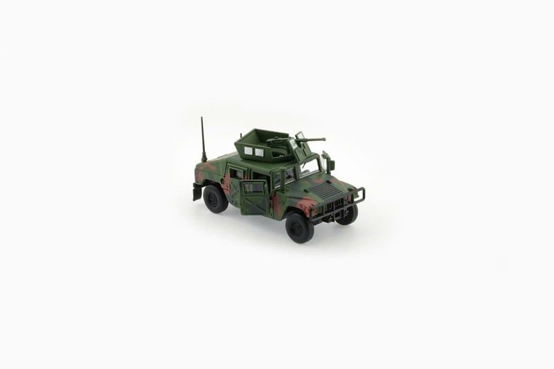  Mô hình xe Humvee 4-CT -Woodland Camo tỉ lệ 1:64 BMC 64B0460 