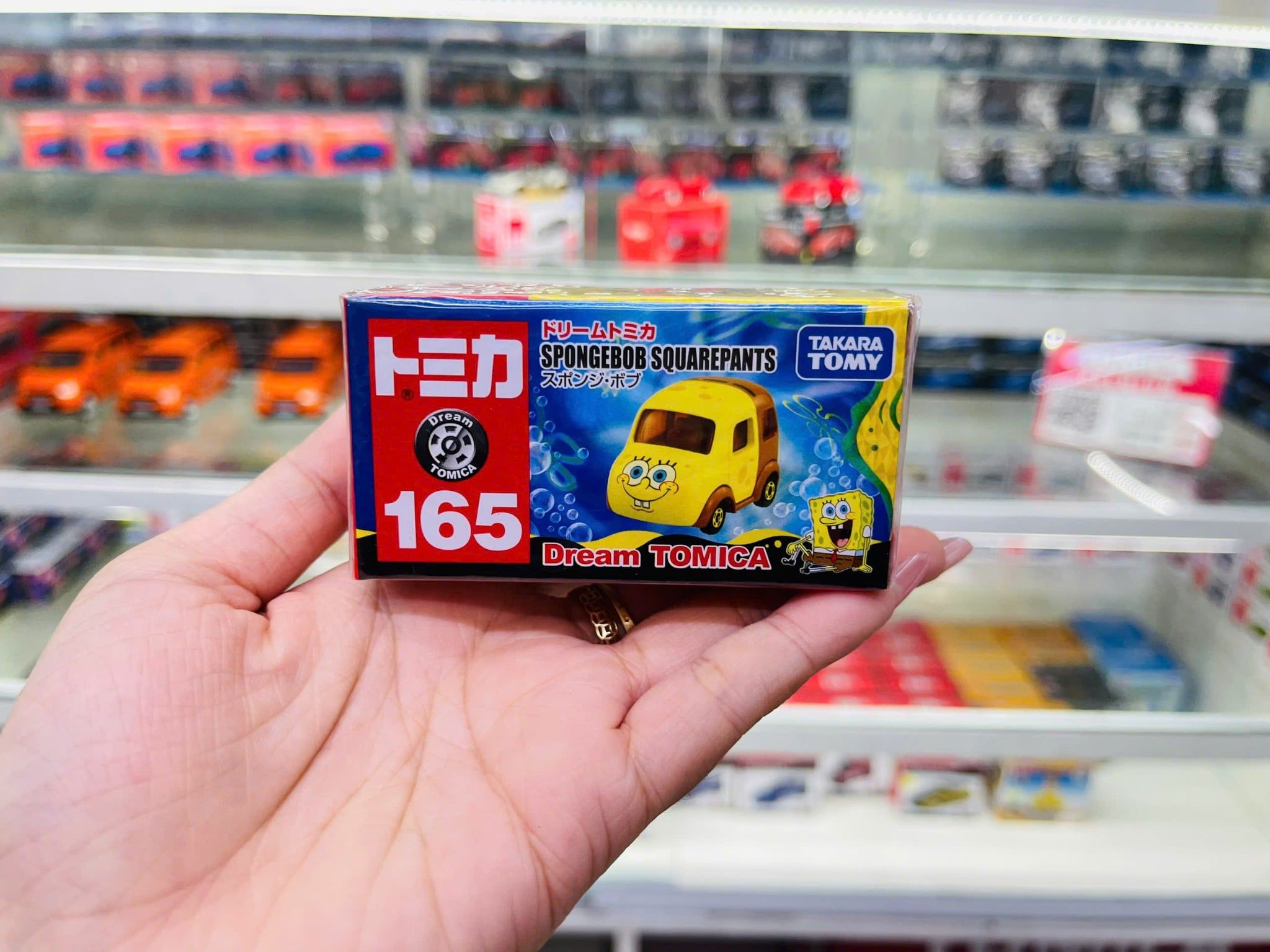  Mô hình xe Dream Tomica Sponge Bob No.165 959878 