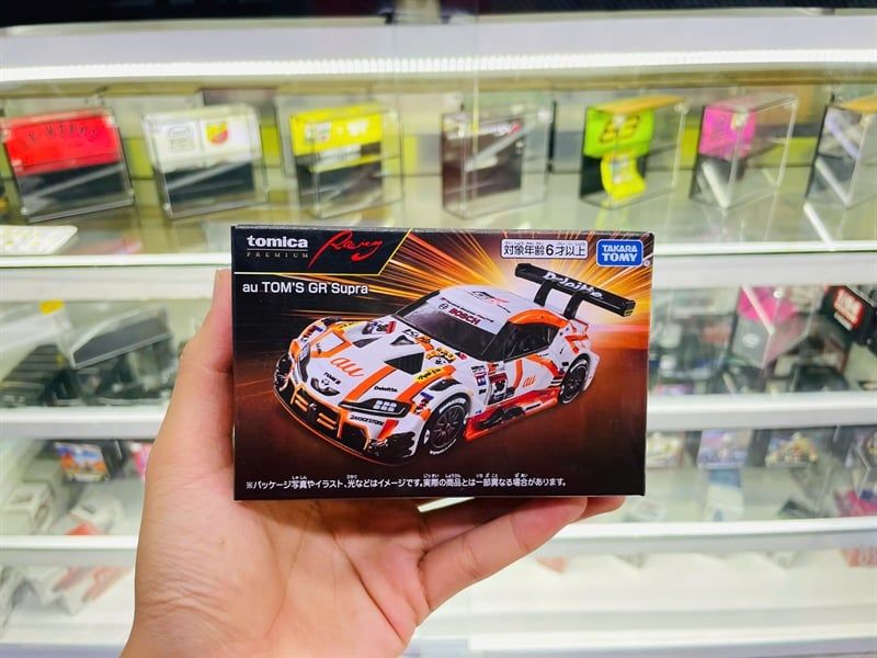  Mô hình xe Toyota GR Supra au TOM’S tỉ lệ 1:64 Tomica Premium Racing 950981 