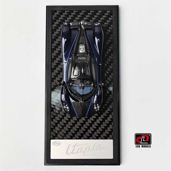  Mô hình xe Pagani Utopia (Black & Blue Carbon) tỉ lệ 1:64 LCD LCD64039-BB 