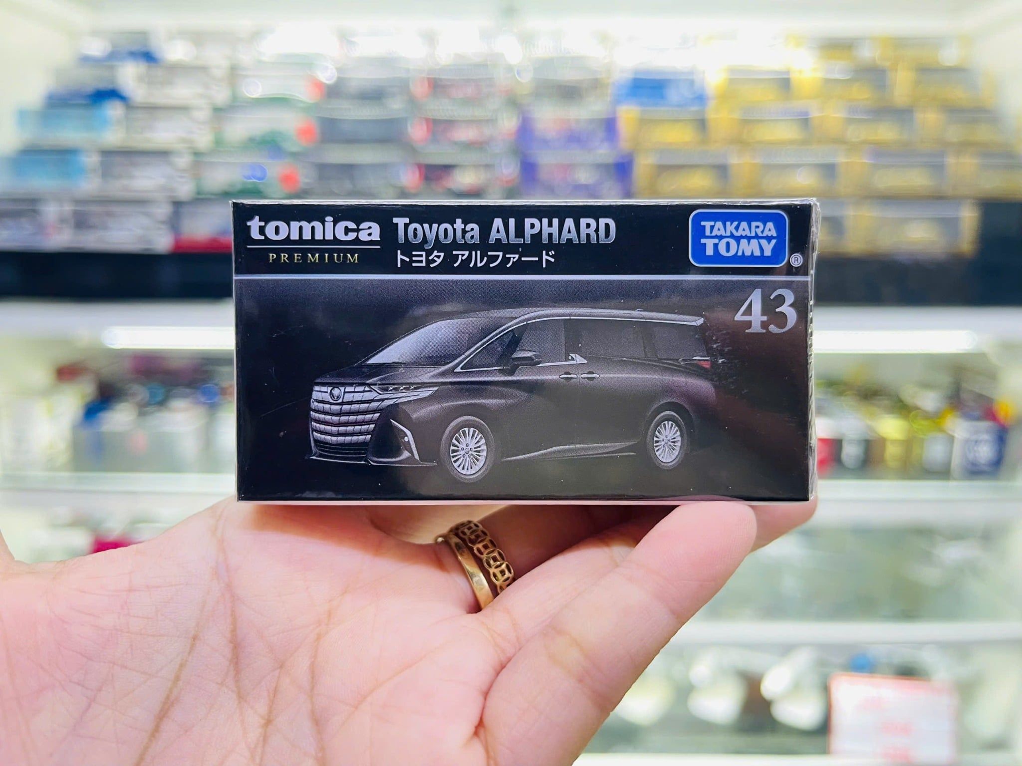  Mô hình xe No.43 Toyota Alphard 25 tỉ lệ 1:64 Tomica Premium 955740 