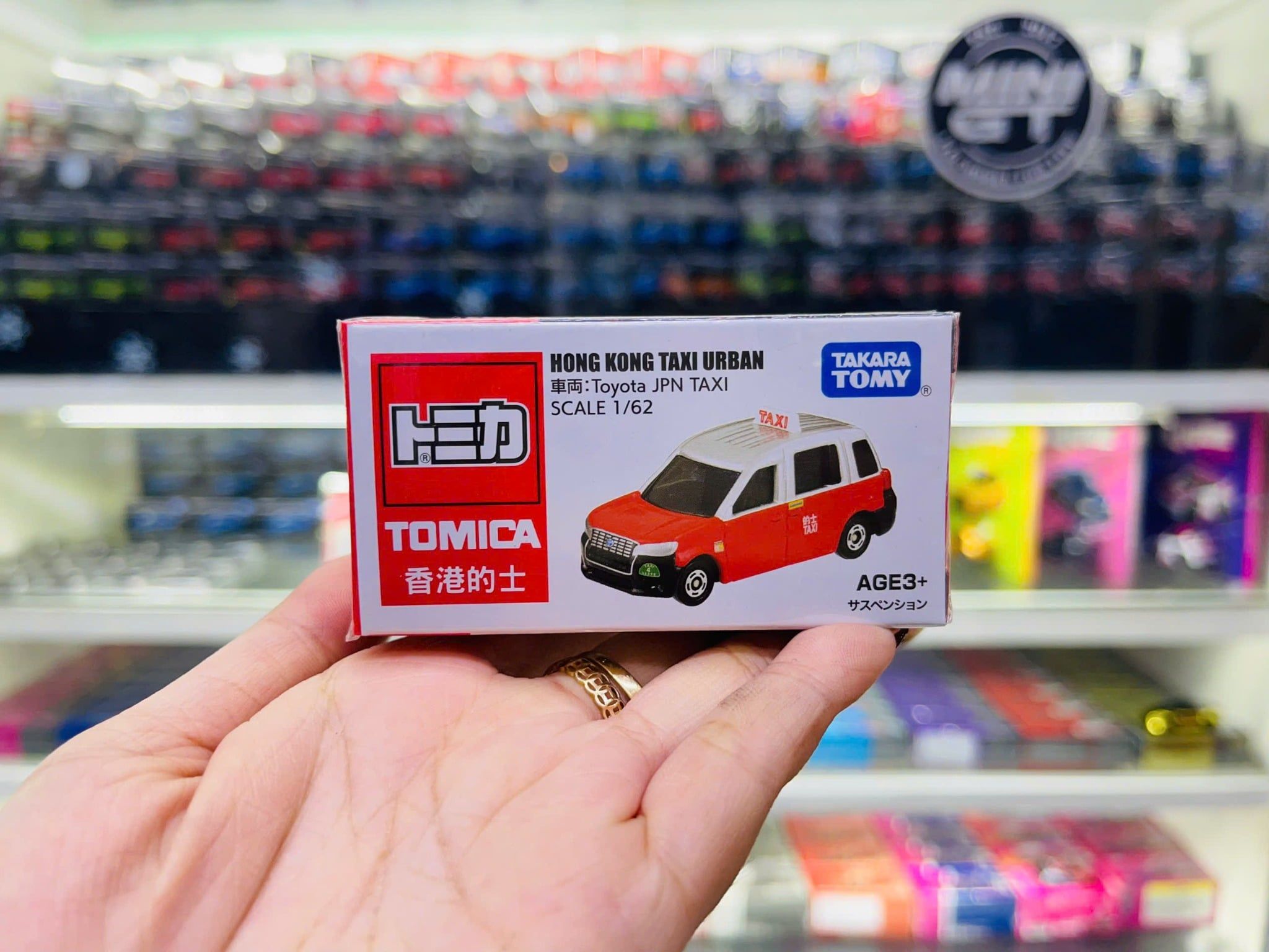  Mô hình xe Tomica Asia Hong Kong Taxi tỉ lệ 1:64 Tomica 