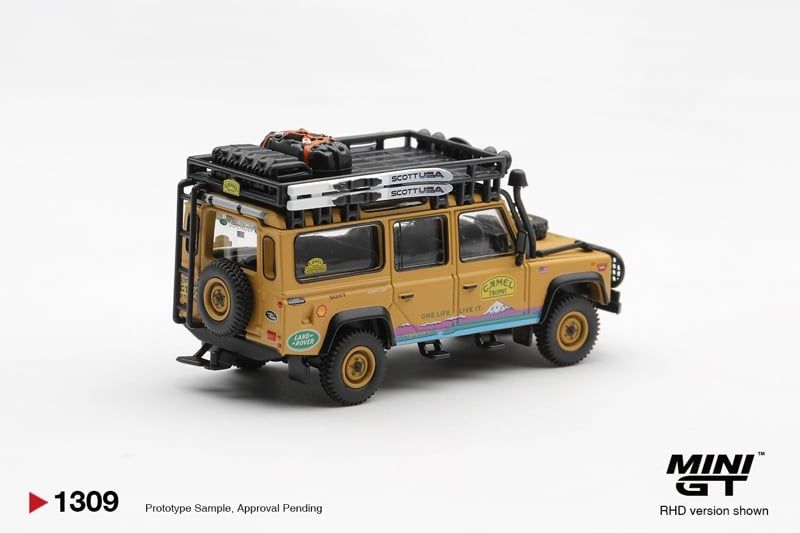  Mô hình xe Land Rover Defender 110 1998 Camel Trophy Tierra del Fuego CT.10 USA tỉ lệ 1:64 MiniGT MGT01309 