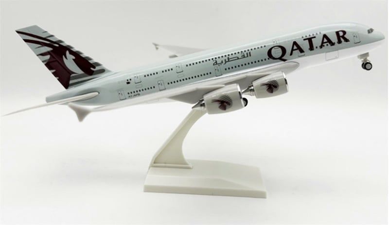  Mô hình máy bay Qatar Airways Airbus A380 30cm MB30009 