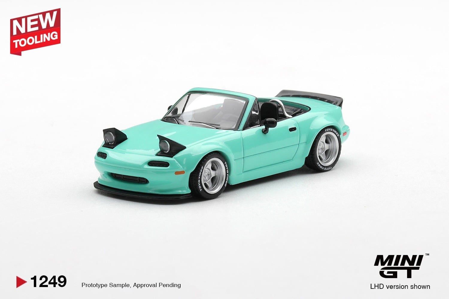  Mô hình xe Mazda MX-5 (NA) Pandem Mint Green tỉ lệ 1:64 MiniGT MGT01249 
