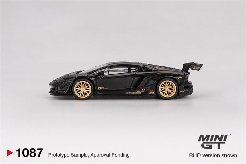  Mô hình xe LB★WORKS Lamborghini Aventador Limited Edition Matte Black bản card Nhật tỉ lệ 1:64 MiniGT MGT01087 