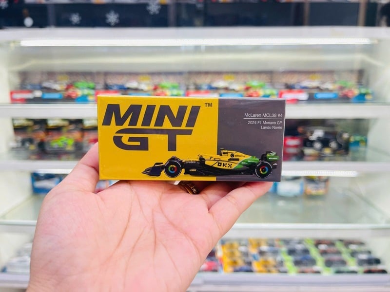 Mô hình xe McLaren MCL38 #4 Lando Norris 2024 F1 2024 Monaco GP tỉ lệ 1:64 MiniGT MGT01164 