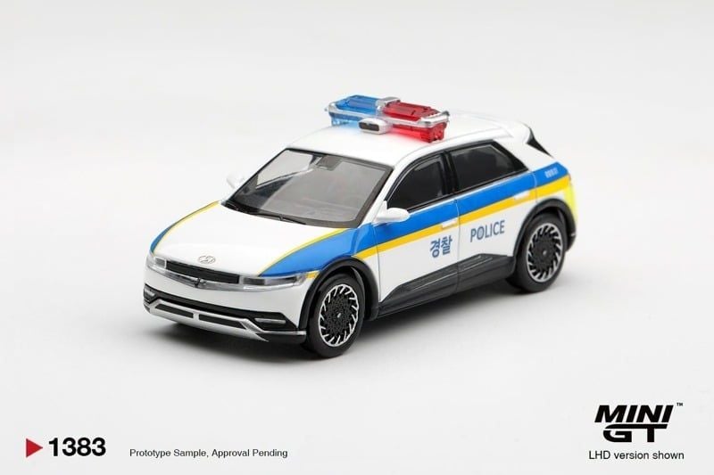  Mô hình xe Hyundai Ioniq 5 Police Car tỉ lệ 1:64 MiniGT MGT01383 