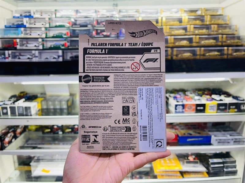  Mô hình xe F1 Formula 1th Mclaren Team/Equipe Hotwheels kim loại có bản quyền chính hãng tỉ lệ 1:64 C4982-F1 