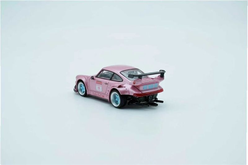  Mô hình xe Porsche 930 RWB Valentine’s Edition box tỉ lệ 1:64 MODEL model (MM) OT64761 