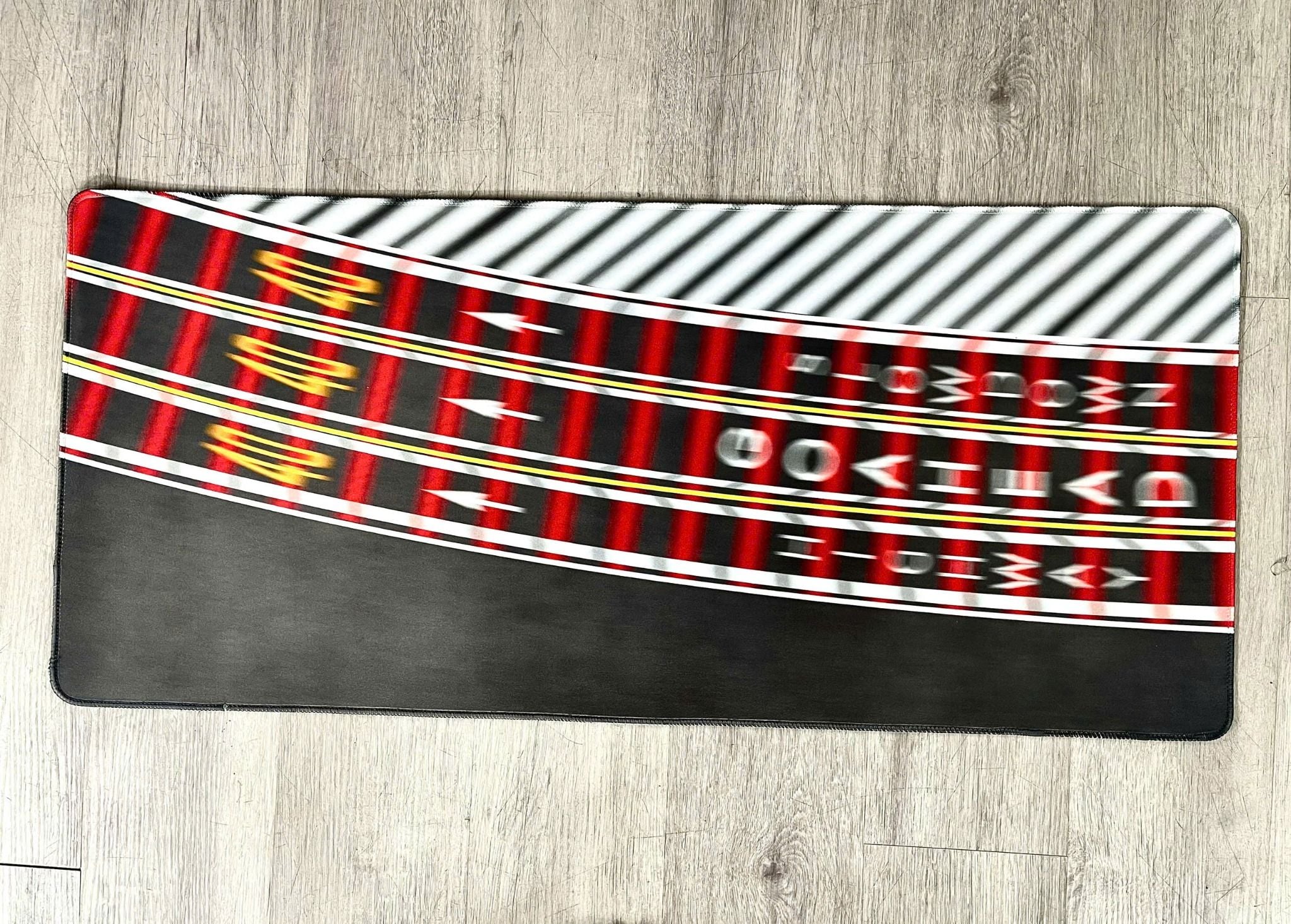  Phụ kiện thảm sa bàn chống trượt mô phỏng diorama đường cua cao tốc (hiệu ứng mờ) kích thước 90x40 cho mô hình xe 1:64 Autono1 PT023 