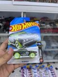  Mô hình xe Chevrolet '69 Chevelle X-Raycers kim loại có bản quyền chính hãng tỉ lệ 1:64 C4982-CV 