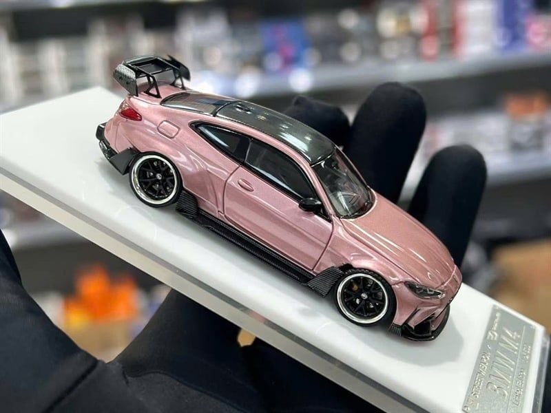  Mô hình xe BMW G82 M4 hợp kim tỉ lệ 1:64 Street Weapon OT64278 
