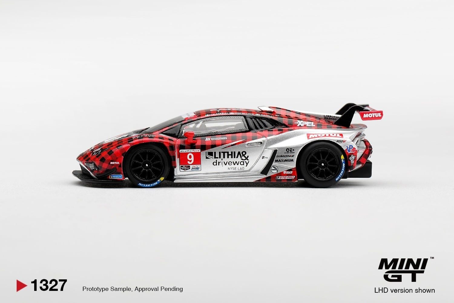  Mô hình xe Lamborghini Huracan GT3 EVO2 #9 Pfaff Motorsports 2025 IMSA WeatherTech GTD Pro tỉ lệ 1:64 MiniGT MGT01327 