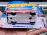  Mô hình xe Alfa Romeo Giulia Ti super red Hotwheels kim loại có bản quyền chính hãng tỉ lệ 1:64 C4982-AF 