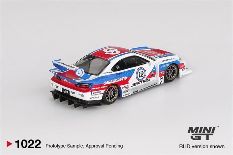  Mô hình xe Nissan LB-Super Silhouette S15 SILVIA GARASIDRIFT x LBWK 2025 tỉ lệ 1:64 Minigt MGT01022 