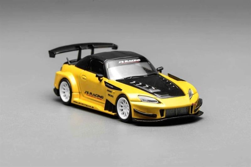  Mô hình xe Honda S2000 J'S Racing New Indy Yellow Pearl tỉ lệ 1:64 Motorhelix M65146 