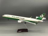  Mô hình máy bay Eva Air McDonnell MD-11 có bánh xe kích thước 47cm no led MB47120 