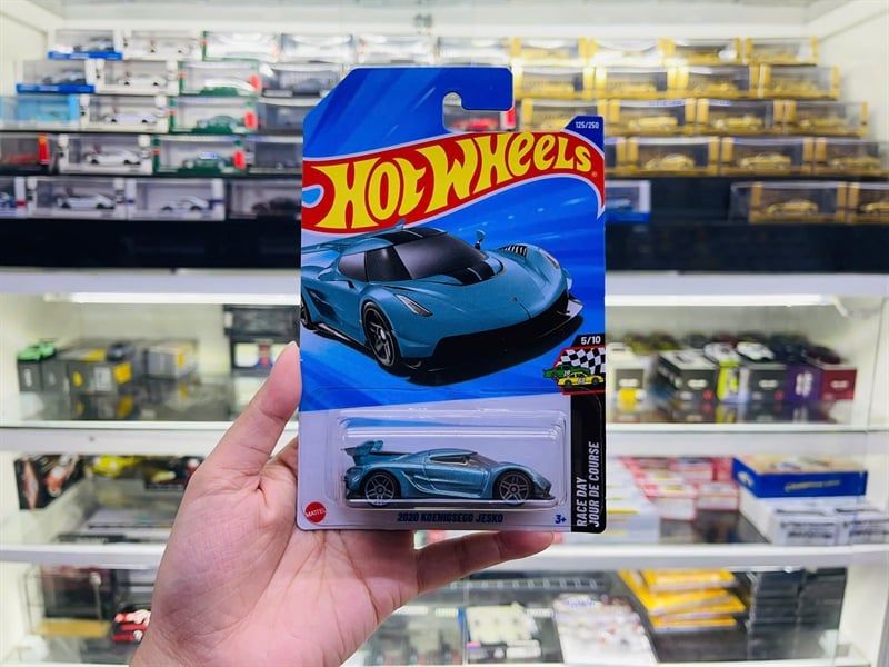  Mô hình xe 2020 Koenigsegg Jesko Blue Hotwheels kim loại có bản quyền chính hãng tỉ lệ 1:64 C4982-KO 