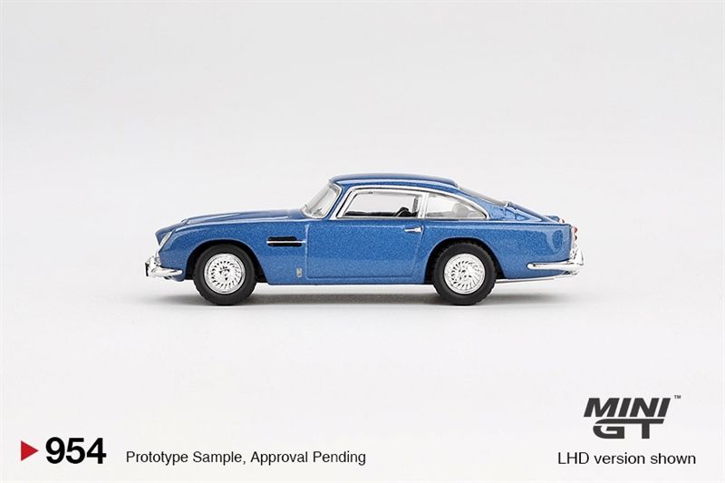  [Hàng Loose] Mô hình xe Aston Martin DB5 Sierra Blue tỉ lệ 1:64 MiniGT MGT00954 