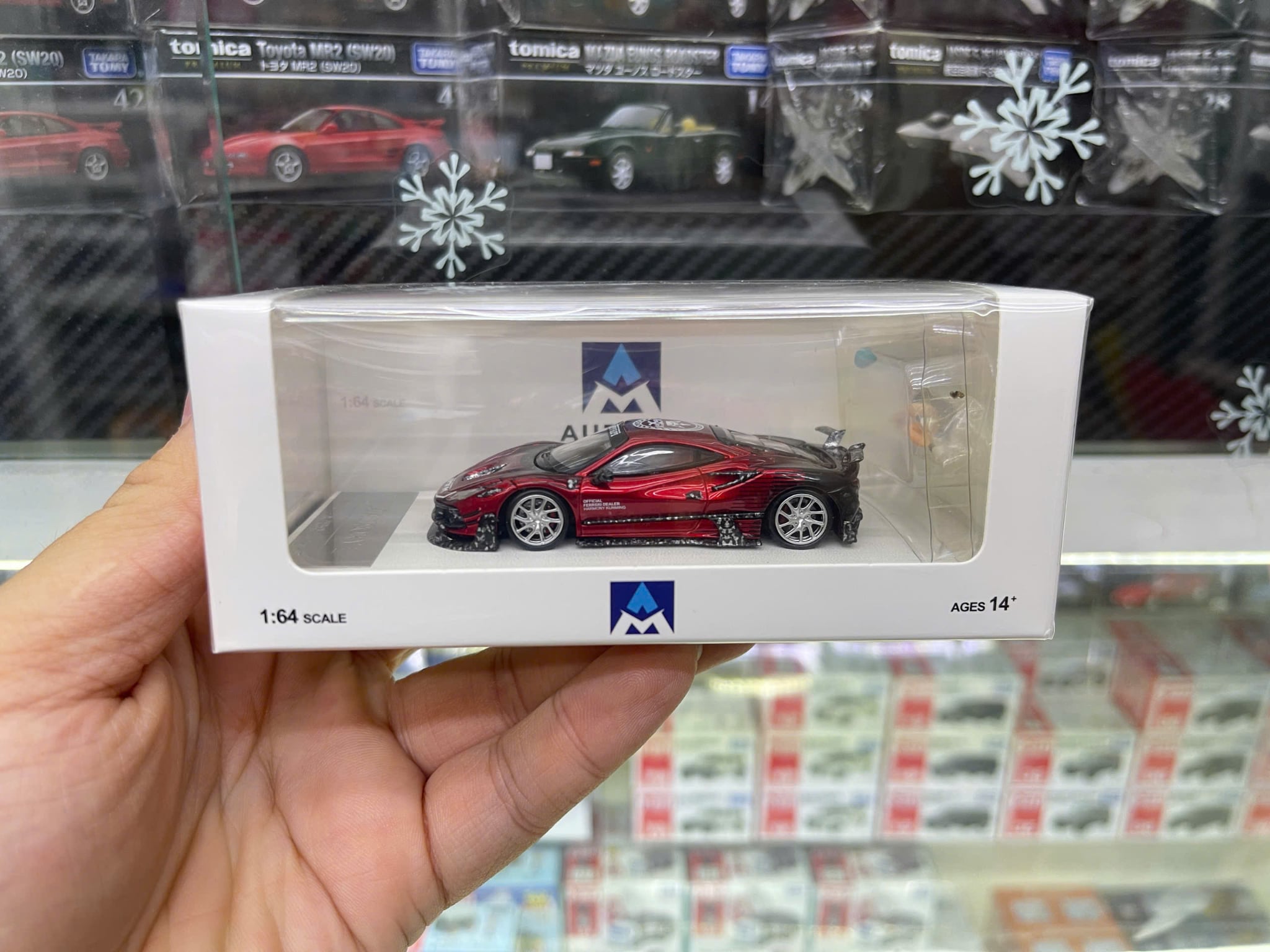  Mô hình xe Ferrari F8 Tributo Mansory F8XX Har&absolute racing Livery carbon tỉ lệ 1:64 Aurora Model OT64492 