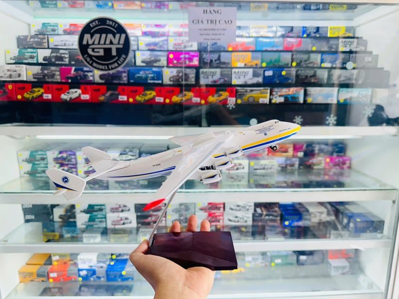  Mô hình máy bay Antonov AN-225 open head 30CM MB30071 